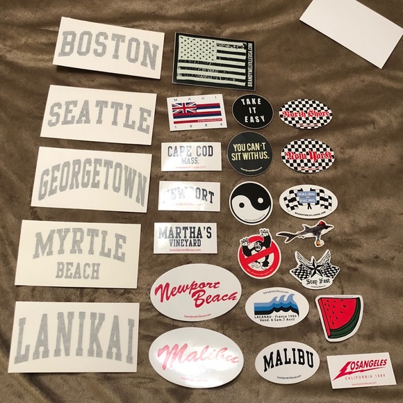 25 RANDOM BRANDY MELVILLE STICKERS - Picture 3 of 5